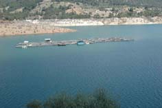Kemer Barajı’nda su seviyesi düştü