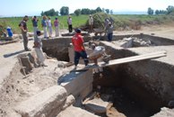 Milet Antik Kenti kazılarında liman kapısı bulundu