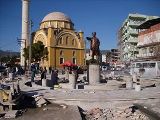 Söke Cumhuriyet Meydanına Demokrasi Meydanı ismi isteniyor