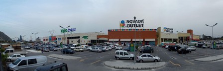 Sökenin yeni yüzü Novada Outlet kapılarını açtı