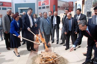 Nevruzda anlamlı çağrı