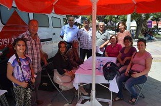 Sökede AK Partili kadınlardan kan bağışına destek