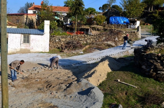 Söke Belediyesi Beşparmak Dağına hizmet götürüyor