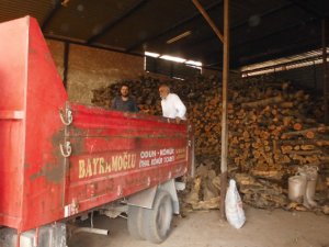 OCAKLAR KAPANINCA SÖKE’DE KÖMÜR FİYATLARI YÜKSELDİ