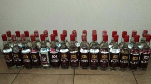 33 şişe kaçak içki ele geçirildi