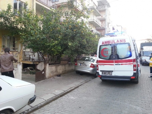 Üç gündür kendisinden haber alınamayan yaşlı kadın evinde ölü bulundu