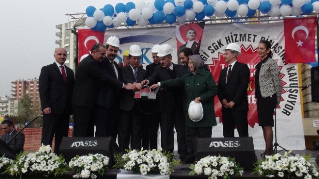 Aydın SGK'nın yeni hizmet binası temeli törenle atıldı