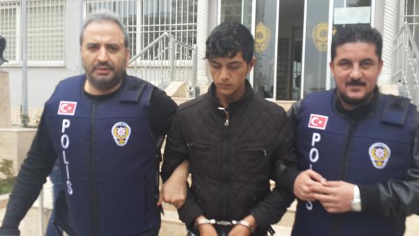 Çalıntı laptopu polise satmaya çalıştı