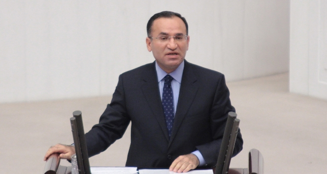 Bakan cezaevindeki tutuklu ve hükümlü sayısını verdi