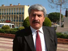 Şen açıklık istiyor
