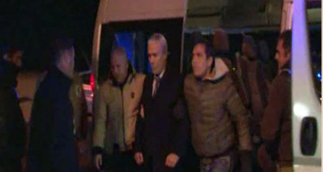 Ağca, İtalya’dan sınır dışı edildi