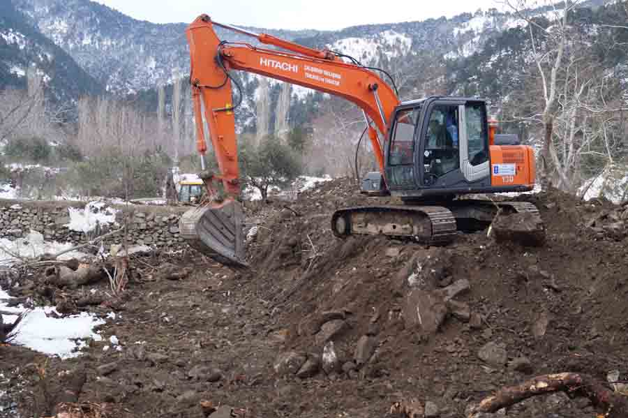 ASKİ, Gencellidere’de yaraları sarıyor