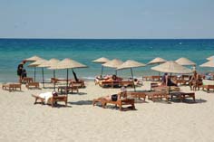 Yazlıkçılar Kuşadasını terk etmeye başladı