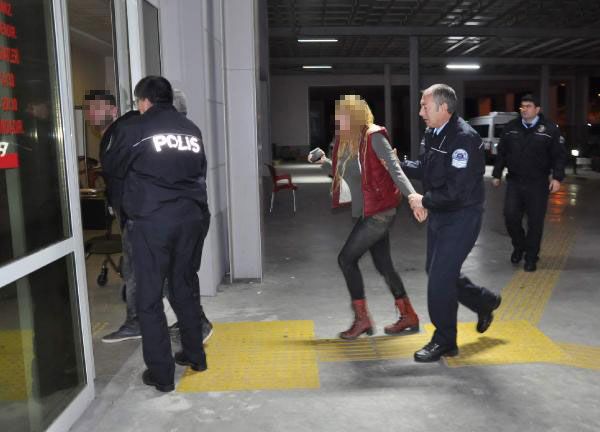 Hastaneyi birbirine kattılar