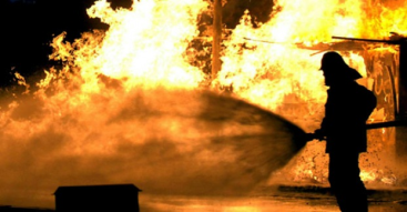 Germencik'te ev yangını