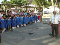 Yeni dönemin ilk ders zili bugün çalıyor