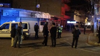 Aydın'da polis operasyonuna taşlı saldırı