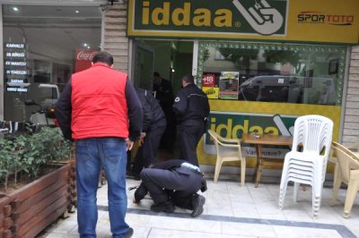 İşyerinde bacağından vuruldu