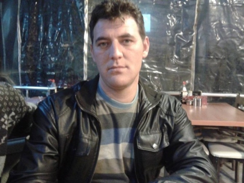 Tomruk altında kalan genç hayatını kaybetti