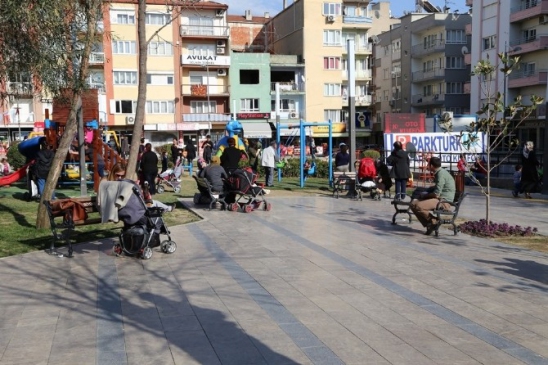 Aydınlılar hafta sonu güneşli havanın tadını çıkardı