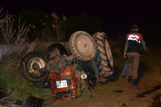 Nazilli'de traktör kanala uçtu: 1 Ölü