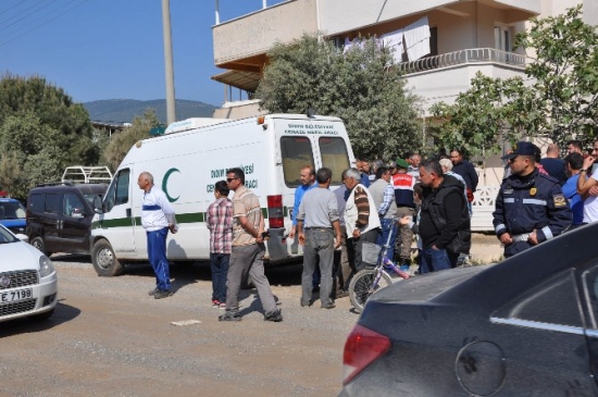 Akbük'te site bekçisi intihar etti