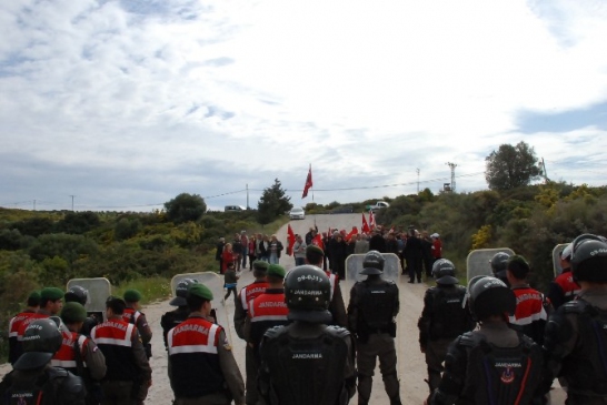 Eşek Adası'na yüzme etkinliğine jandarma engeli