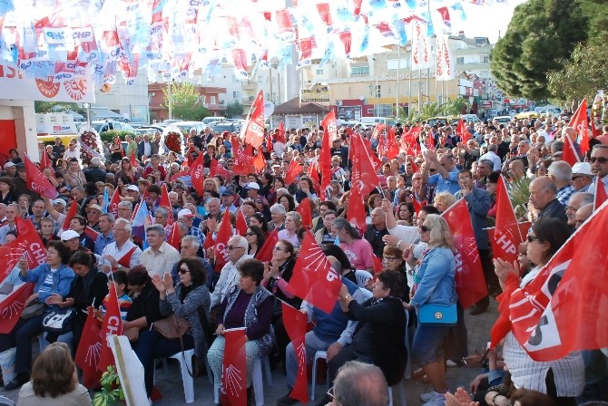 Didim'de CHP'den miting gibi seçim ofisi açılışı