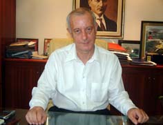 Mustafa Esen Kuşadası Kaymakamlığına atandı