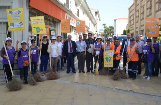 Söke'de “Temiz Çevrem” kampanyası başlatıldı