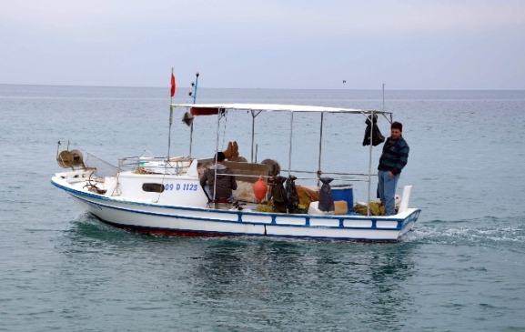 Trol ve gırgır ağlarında av yasağı başladı