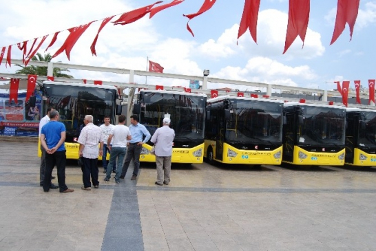 Aydınlıların yeni otobüsleri görücüye çıktı