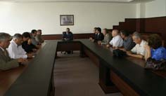 Nazillinin üniversite sorunu tatlıya bağlandı