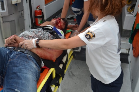 Nazilli'de hız tutkunlarının yarışı kazayla sonuçlandı