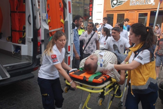 Efeler'de elektrikli bisiklet kazası: 1 yaralı