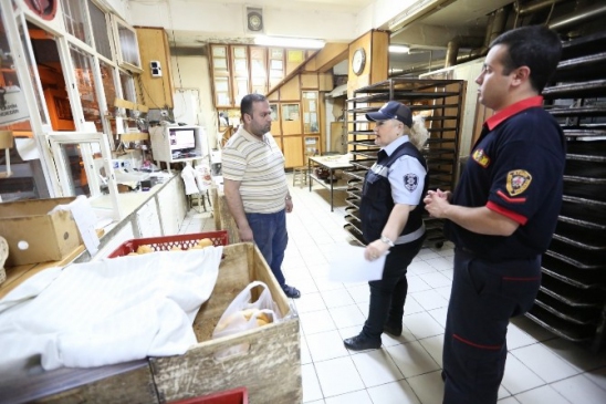 Büyükşehir zabıtası fırınları denetledi