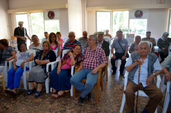 Söke Şair ve Yazarlar Derneği'nden Huzur Evi yaşlılarına etkinlik