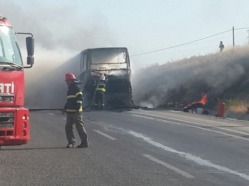 Söke'de otobüs yangını
