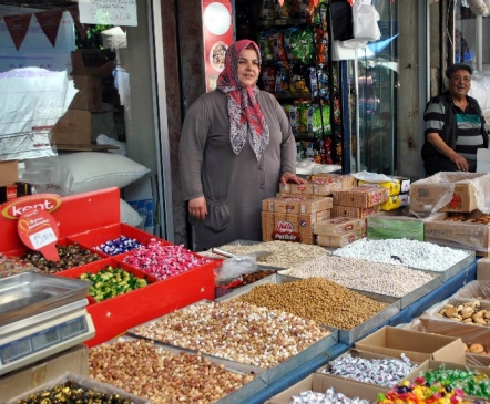 Aydın'da bayram telaşı pazarı bereketlendirdi