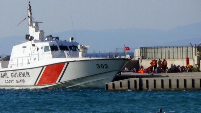 Didim'de 81 Suriyeli kaçmaya çalışırken yakalandı