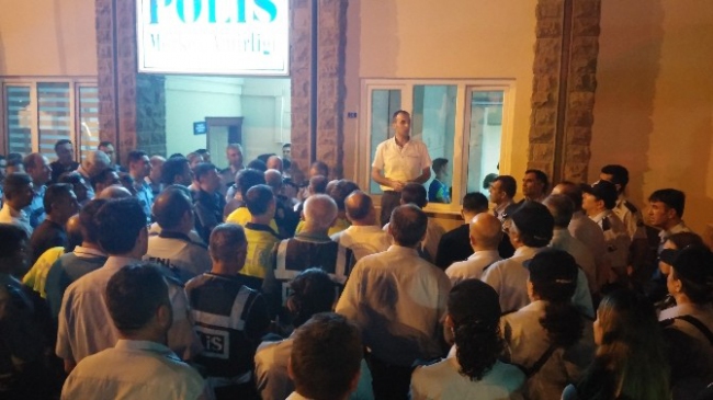 Kuşadası polisi'nden bayram önlemleri