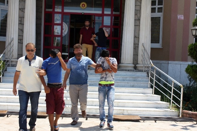 Didim'de araç hırsızları polisten kaçamadı