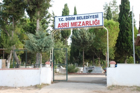 Belediye mezarlıklara el attı