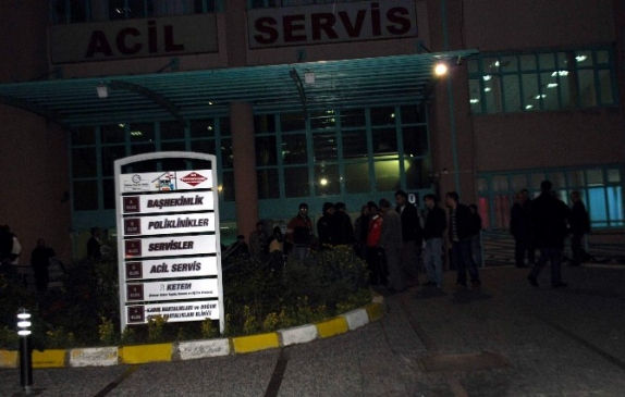 Bıçaklı kavga: 1 ölü