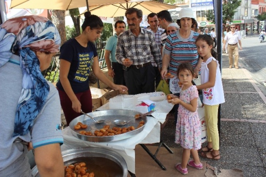 Aydın'da şehitlerin ruhuna lokma döktürüldü