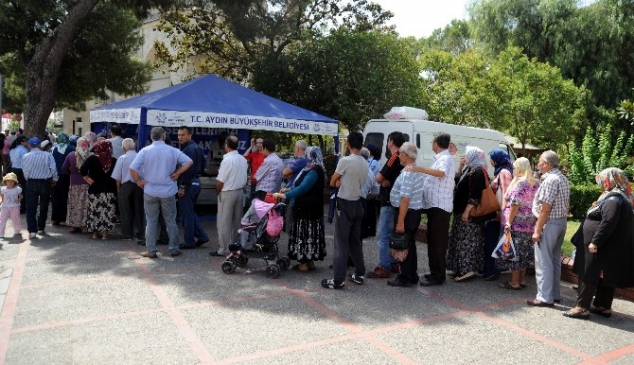 Çerçioğlu şehitler için lokma döktürdü