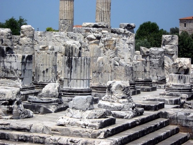 Apollon tapınağı ve çevresi için çalıştay yapılacak