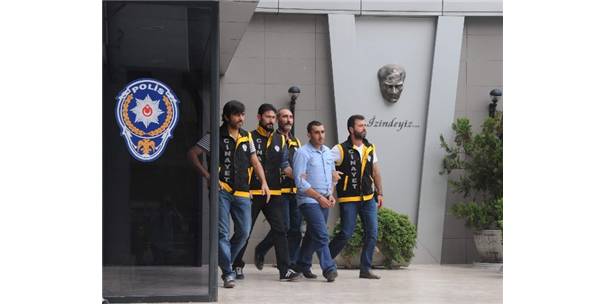 Çifte cinayetin şüphelisi Yunanistan'a kaçmak isterken yakalandı