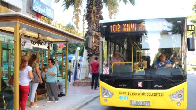 Aydın'da otobüs duraklarındaki konfor dikkat çekiyor