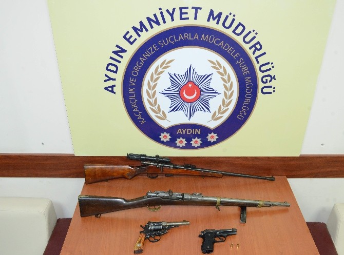 Polisten kaçan araç cephanelik gibi çıktı